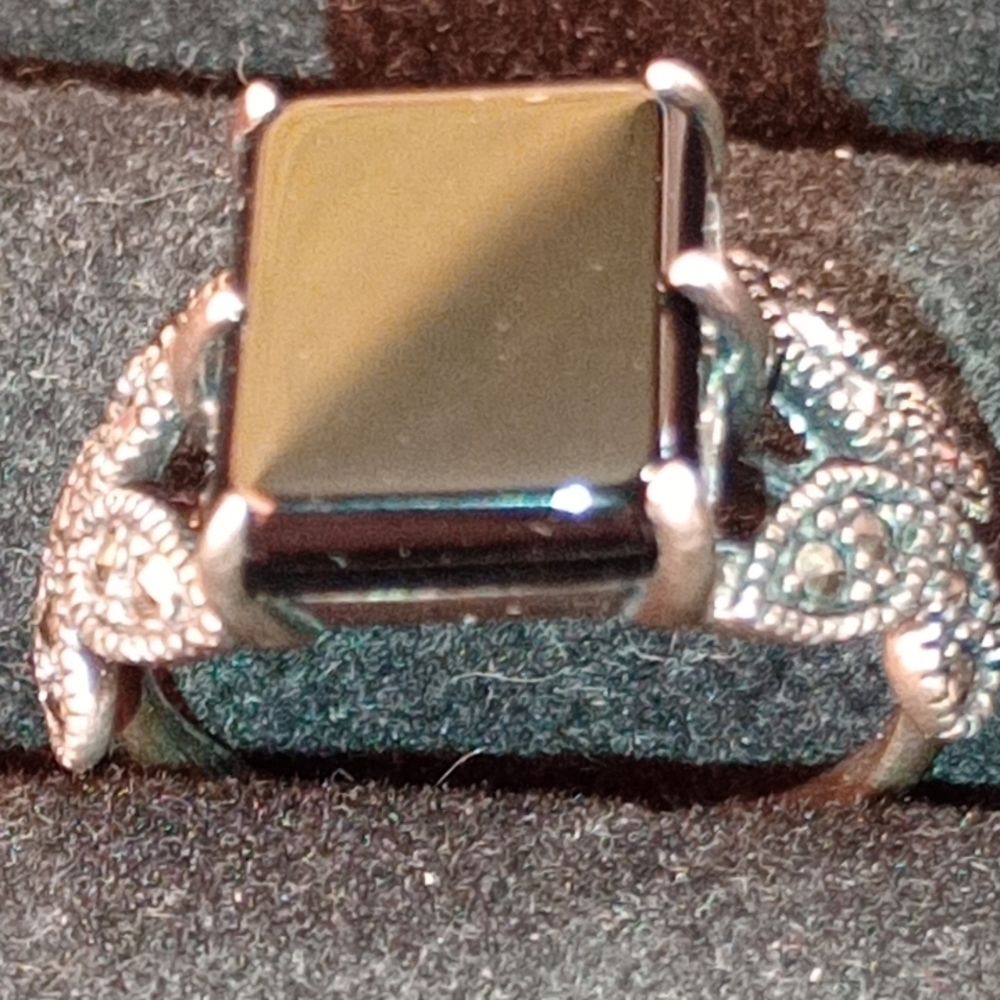 Vintage Sterling Silver Black Stone Silver Ring, With Marcadite/SOLD SOLD SOLD